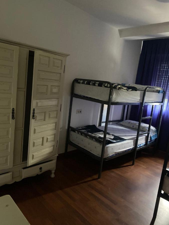 Albergue Pension Flavia Падрон Экстерьер фото