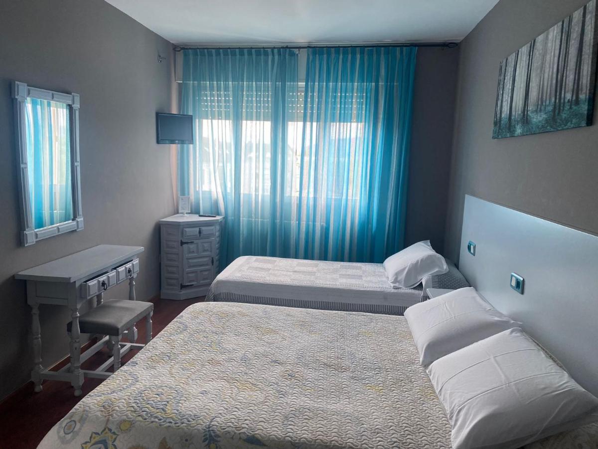 Albergue Pension Flavia Падрон Экстерьер фото